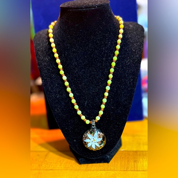 Jewelry - Autumn Colors Flower